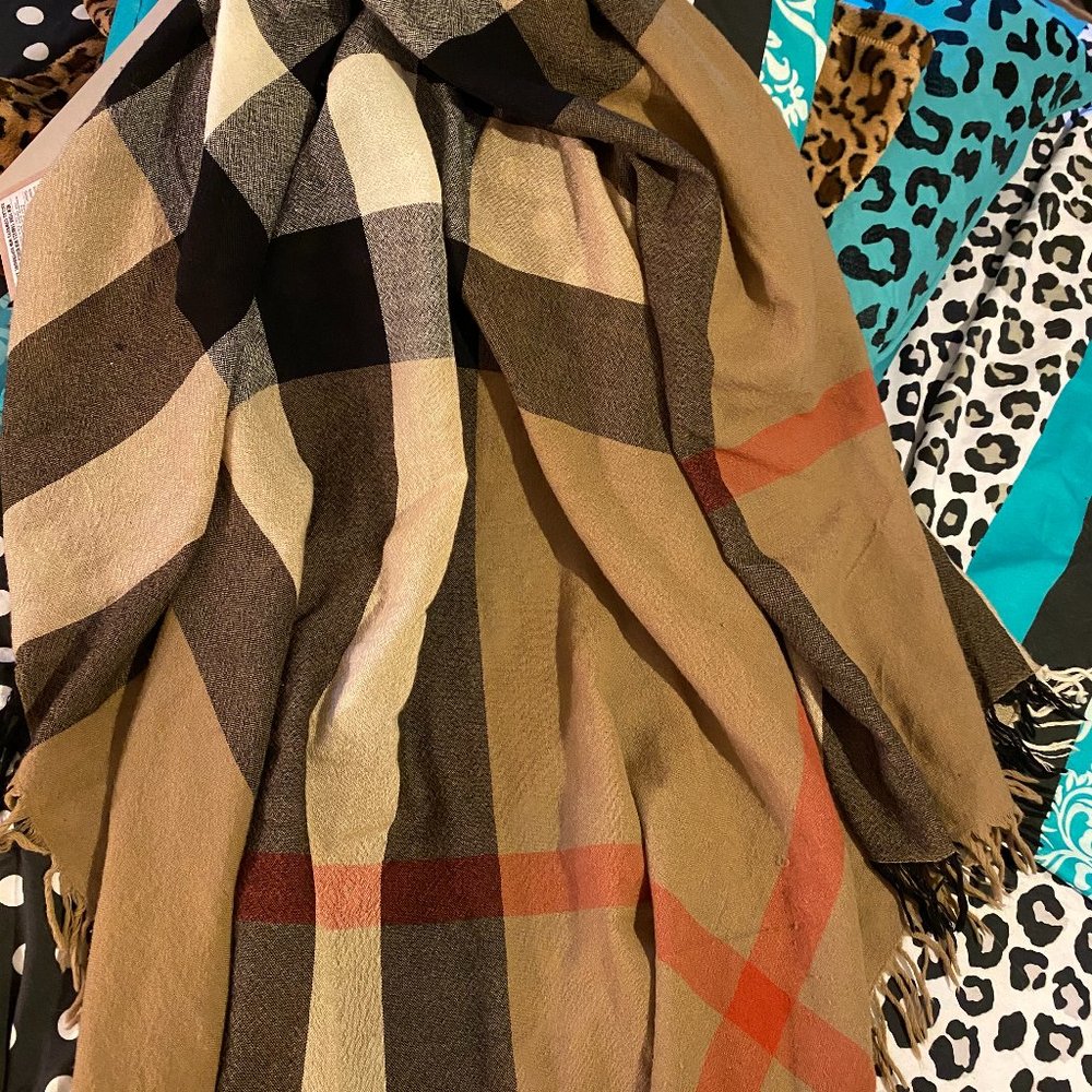 Burberry check  Shawl